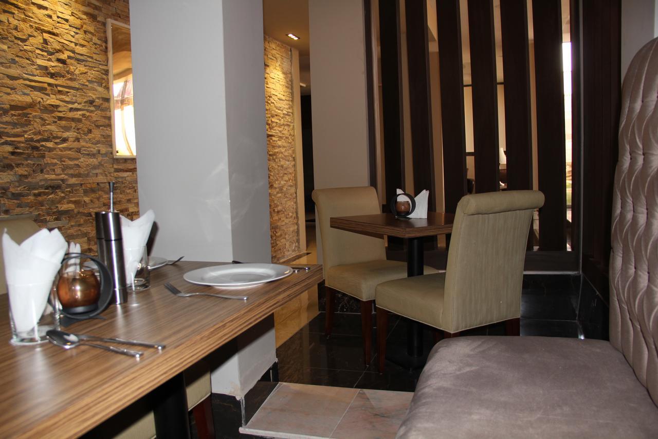 Casablu Hotel Nouakchott Ngoại thất bức ảnh