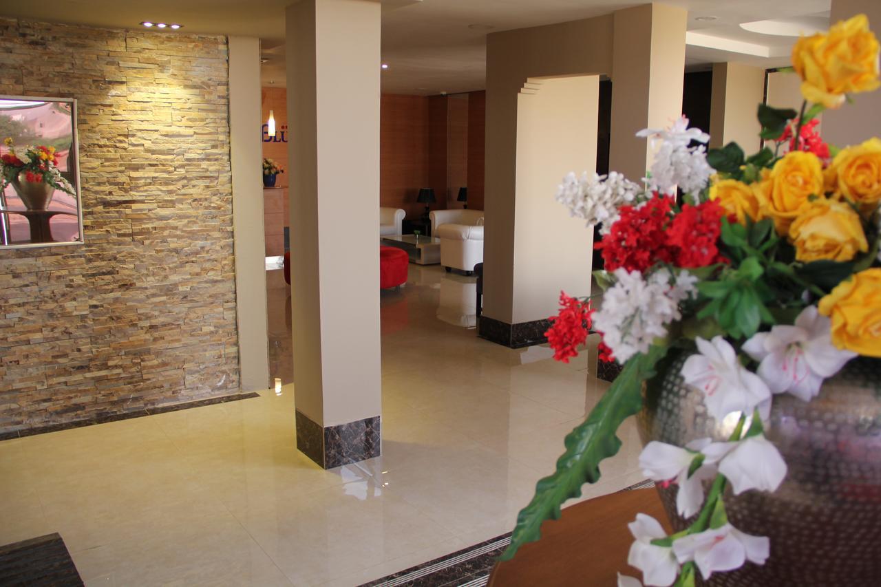 Casablu Hotel Nouakchott Ngoại thất bức ảnh