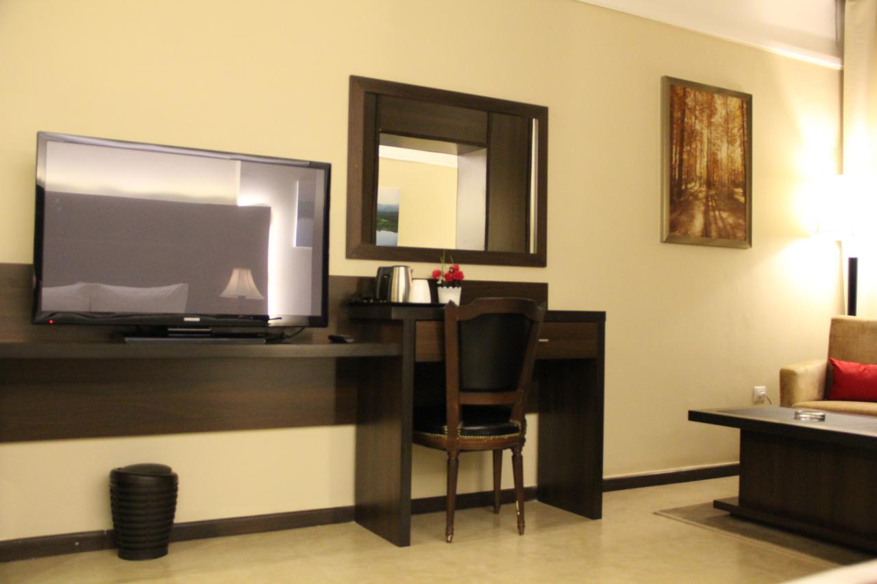 Casablu Hotel Nouakchott Ngoại thất bức ảnh