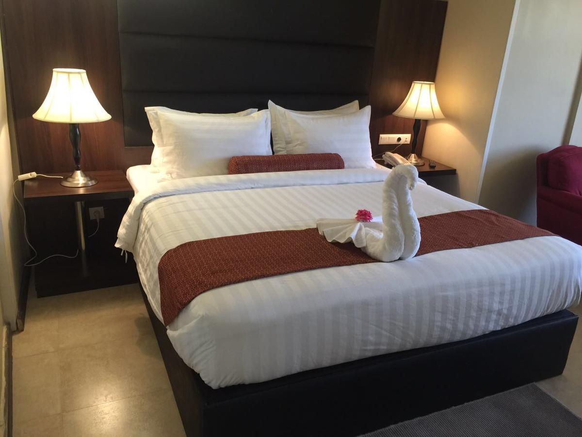 Casablu Hotel Nouakchott Ngoại thất bức ảnh